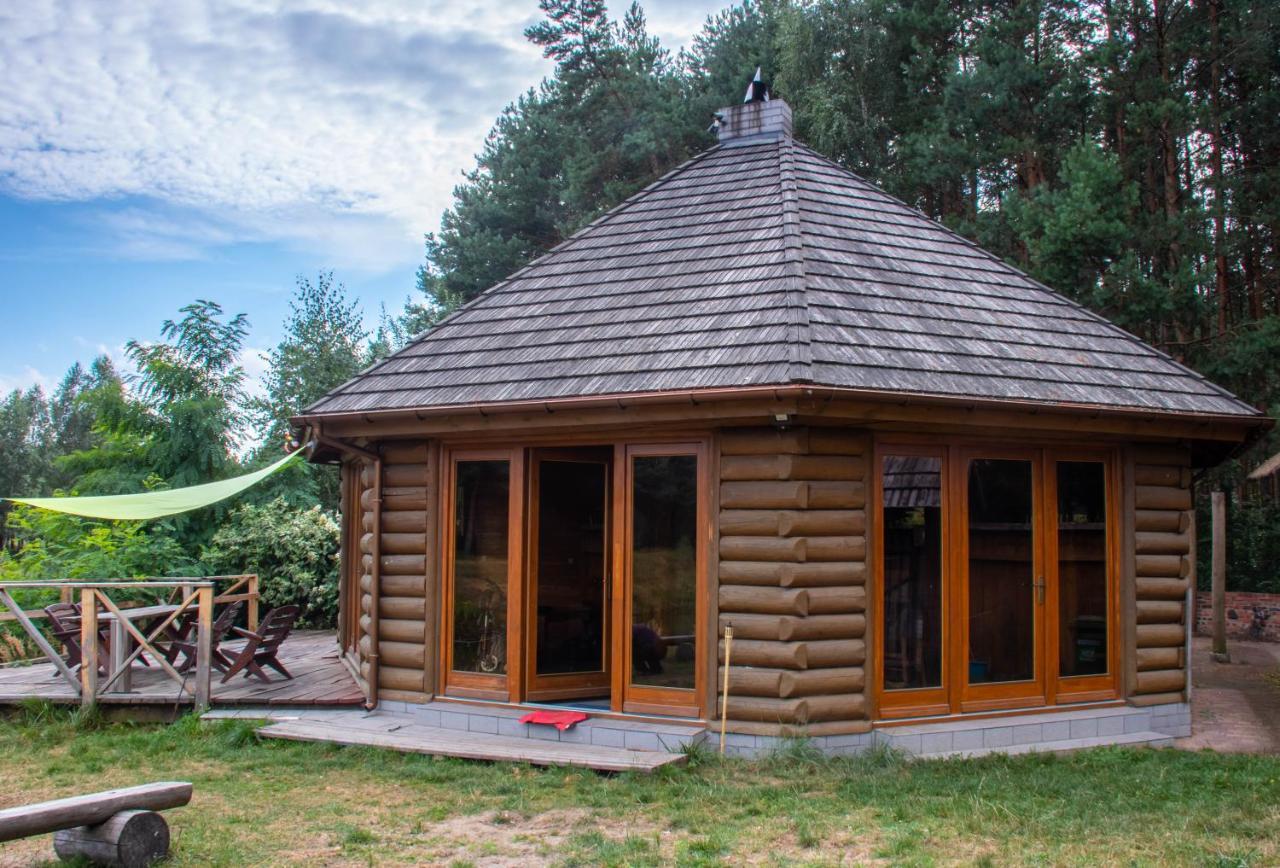 Osrodek Wypoczynkowy "Zrodla Dobrej" Hotel Olesno Exterior photo